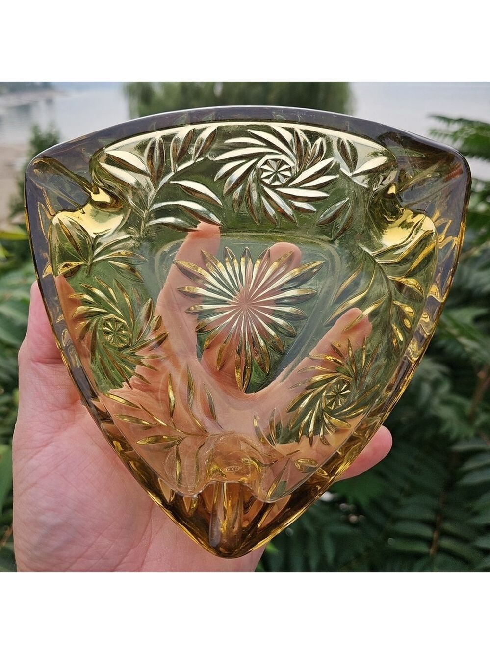 Vintage Hazel Atlas Amber Triangular Ashtray Star And Fan Pinwheel Design